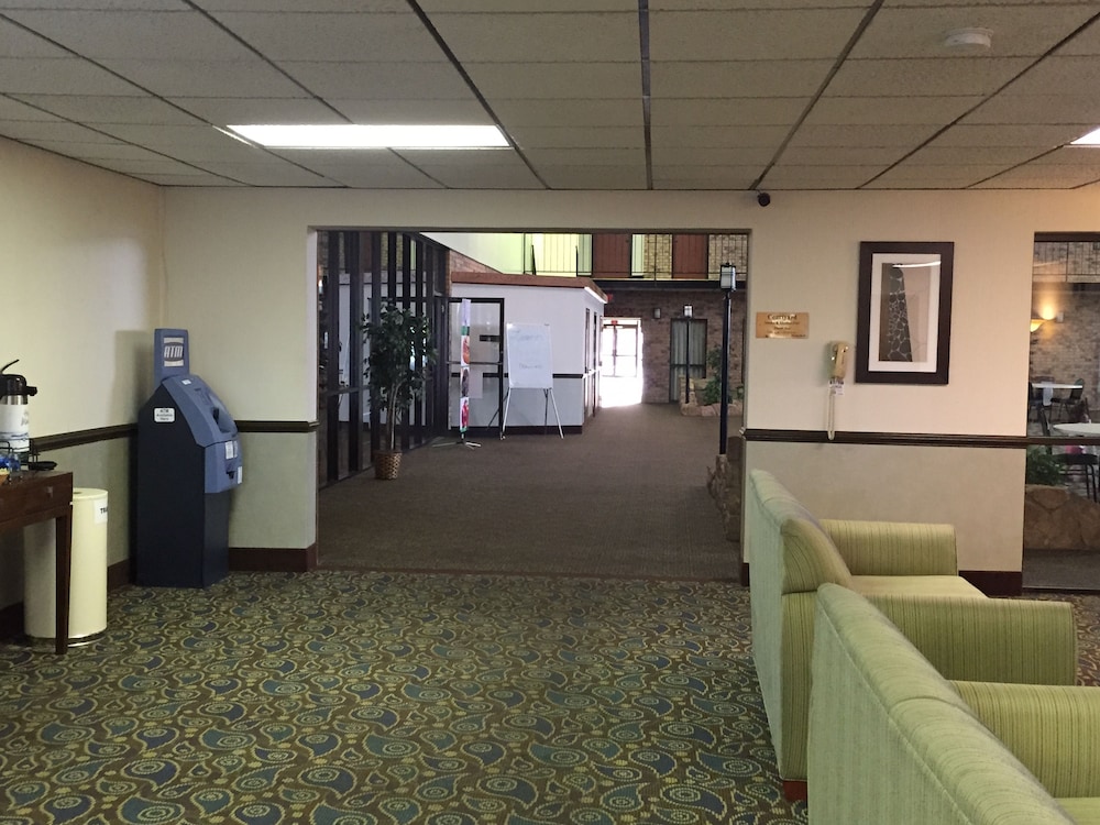 Wyndham Garden Salina Conference Center 19/26