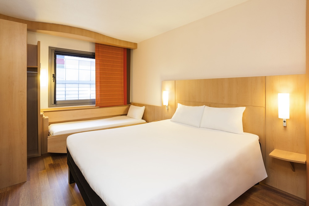 Ibis Murcia 18/70