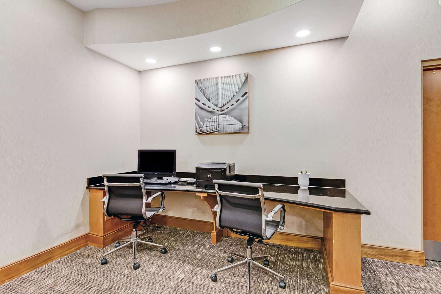 Comfort Suites Murfreesboro 12/18