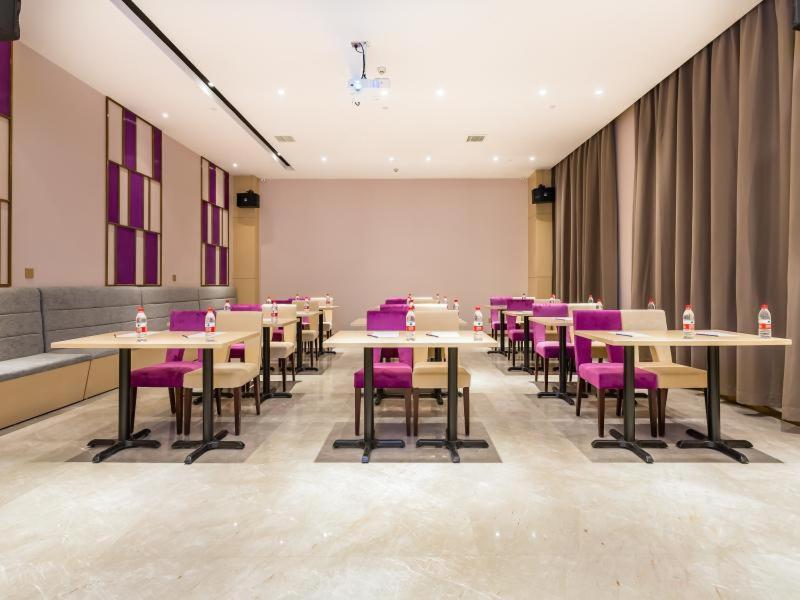 Lavande Hotels Langfang Municipal government 36/49