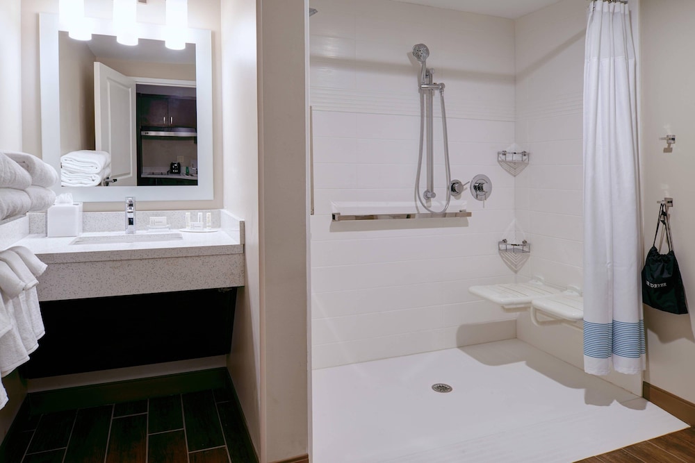 Towneplace Suites By Marriott Jackson 12/41
