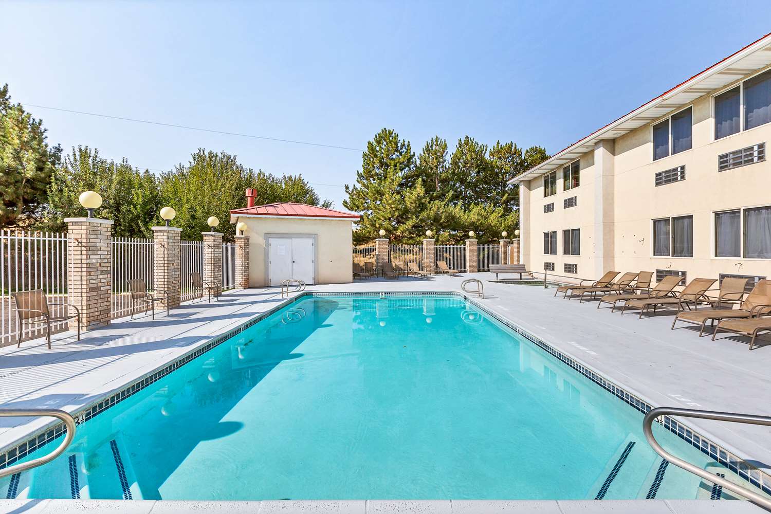 Americas Best Value Inn Cedar City 10/12