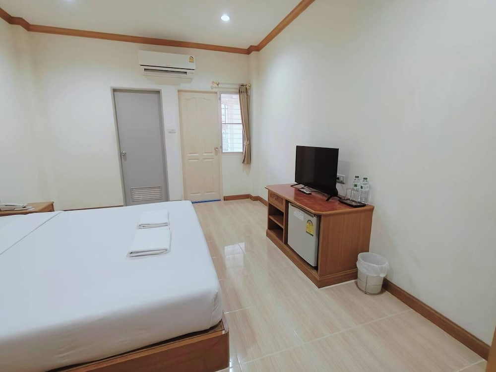 Sabai Hotel 17/50
