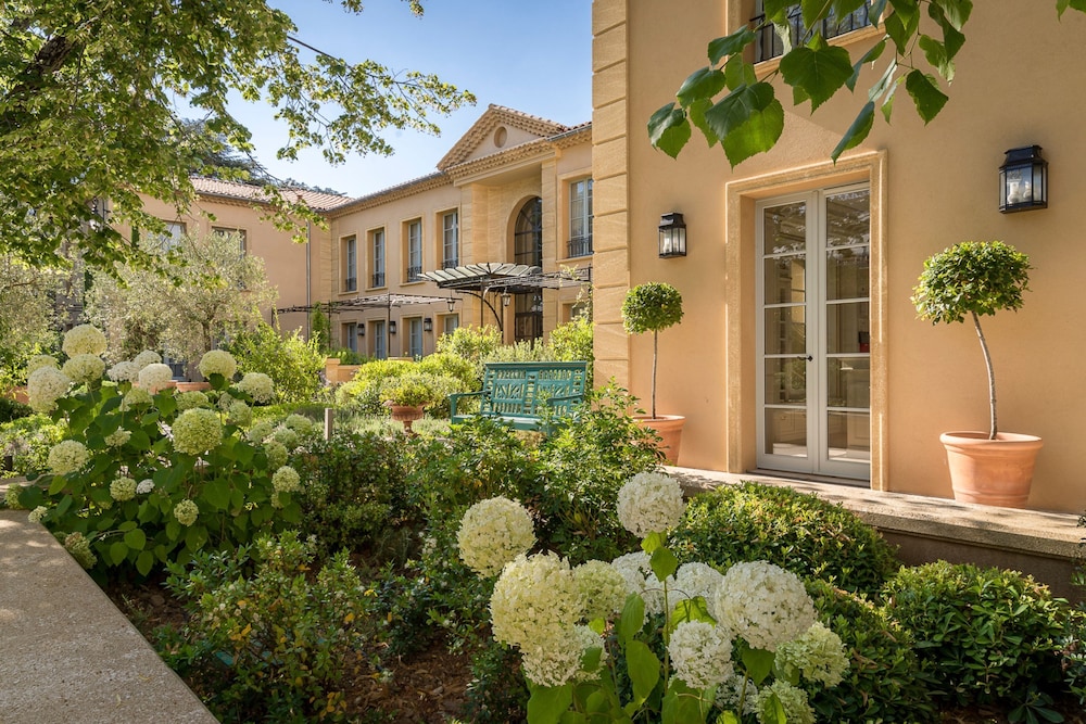 Villa Saint Ange 41/50