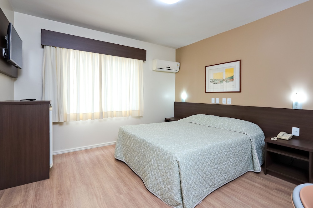 Hotel Suarez Sao Leopoldo 8/75