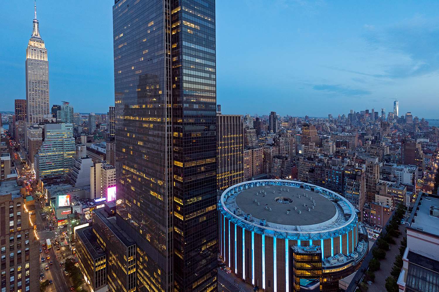 The New Yorker Hotel by Lotte Hotels 46/50