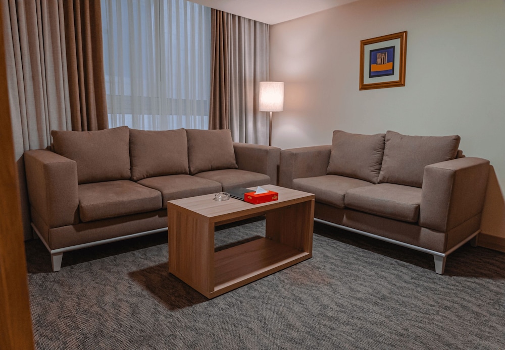 La Casa Hotel Amman 25/50