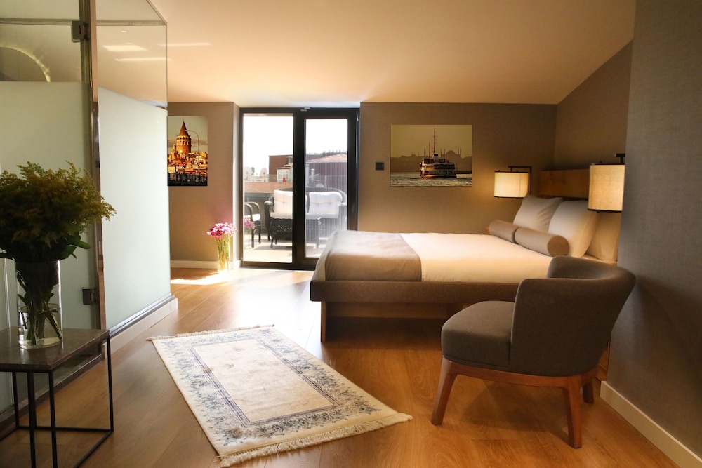 ROOMERS NISANTASI HOTEL 18/39