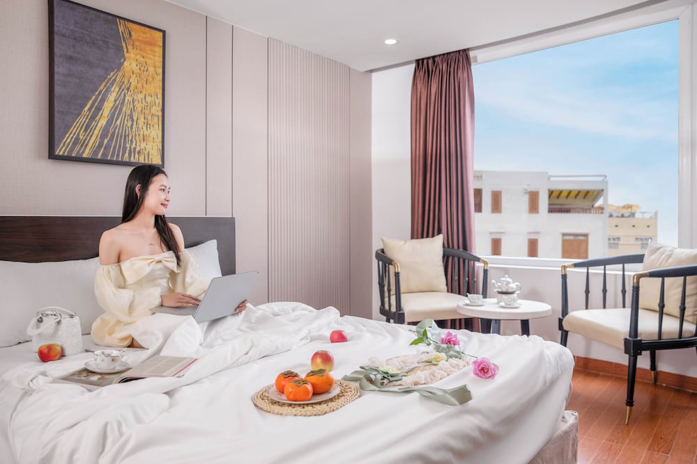 Haya Beach Hotel 32/49