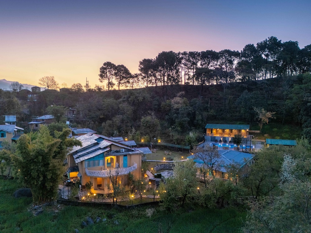 Tree Of Life Birdsong Chalets, Dharamshala 6/50
