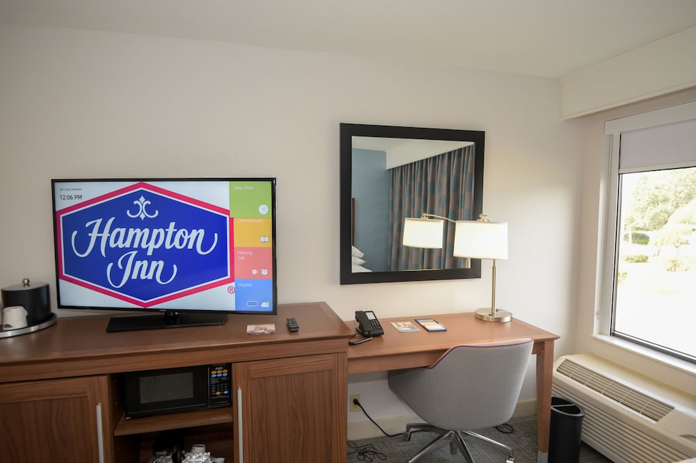 Hampton Inn Lakeland 36/44