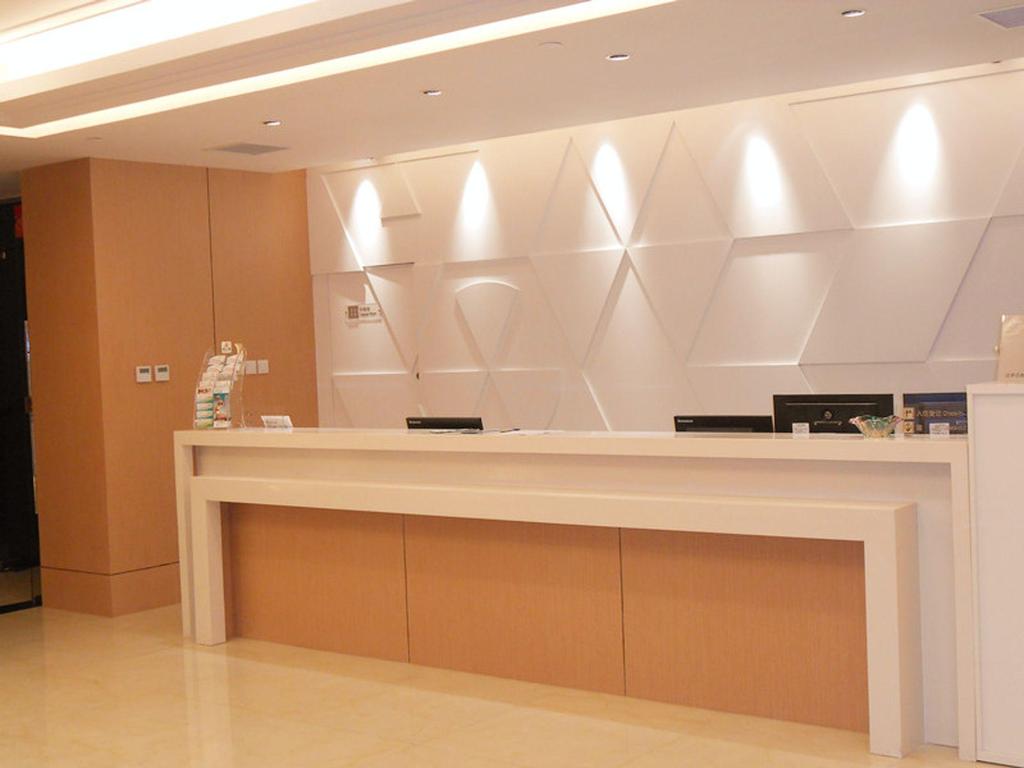 Jinjiang Inn Style (Shanghai Pudong Airport Town) 16/76
