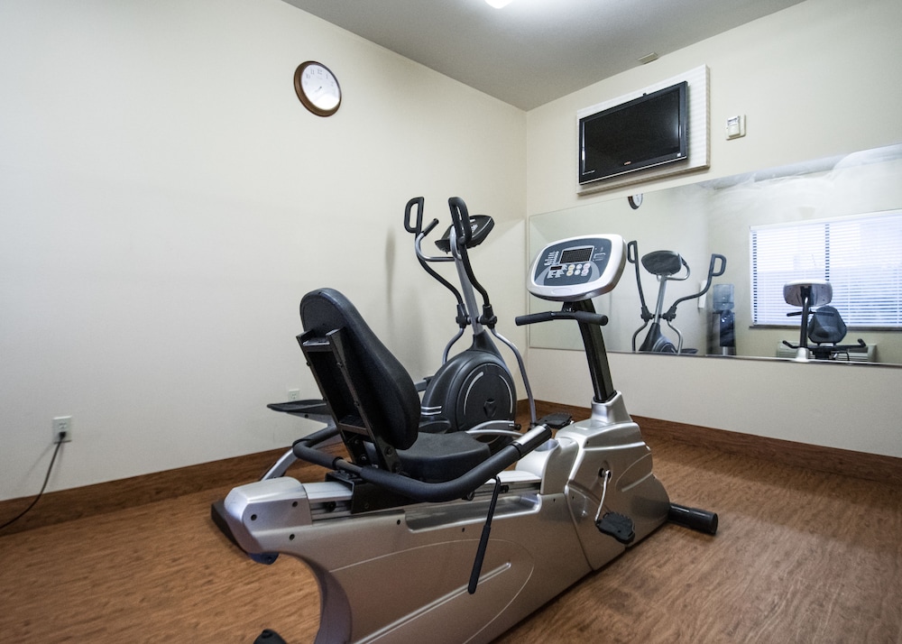 Sleep Inn & Suites Bakersfield North 24/46