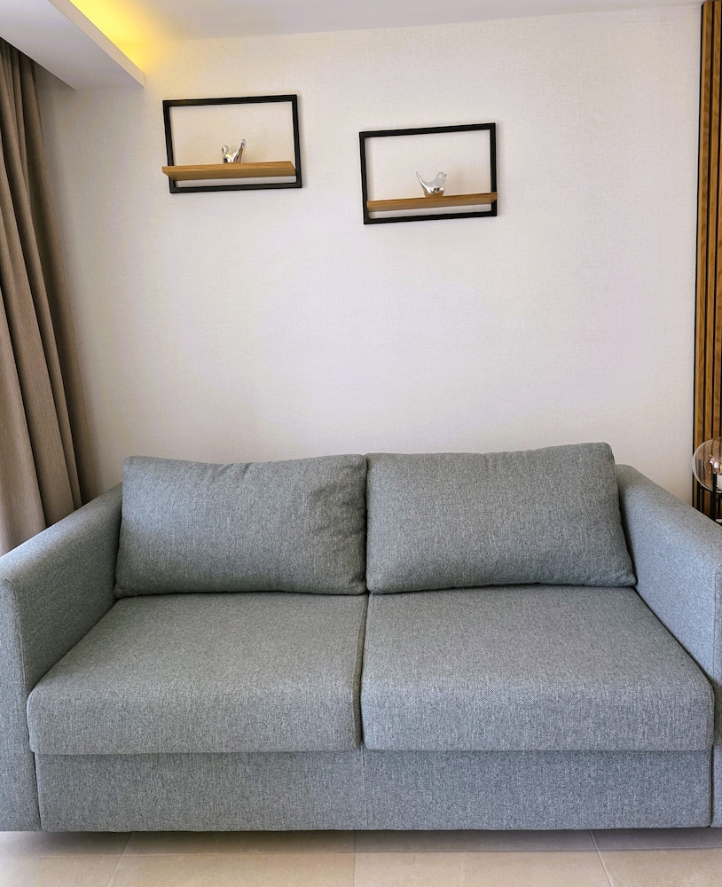 The New Mediteran Hotel Villa Edition 42/65