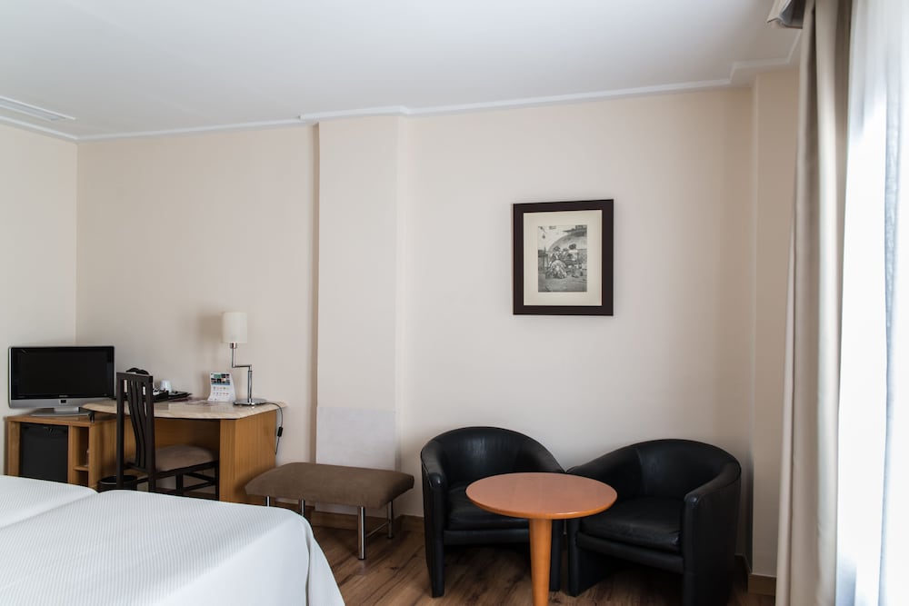Hotel Inglaterra 16/33