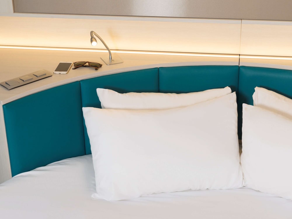 IBIS STYLES NIVELLES 54/73