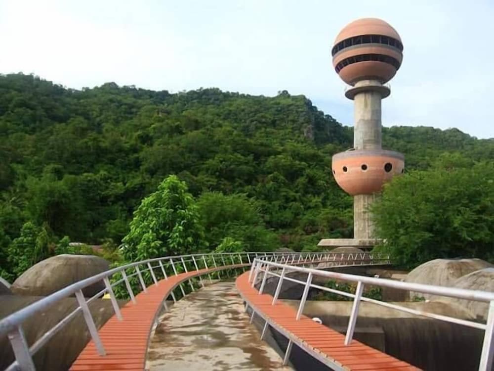 DNA Super Ozone Resort KhaoYai 45/50