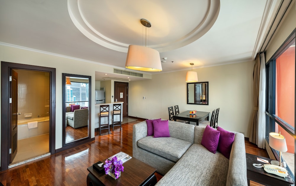 Bandara Silom Suites, Bangkok 52/78