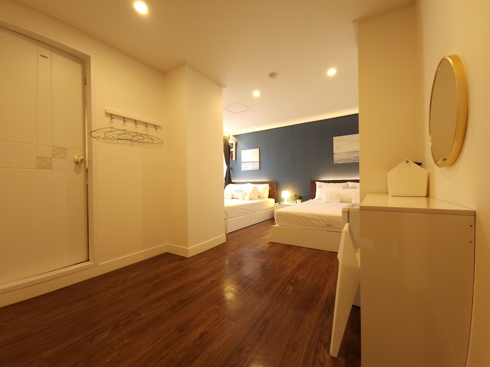 OYO Hostel Myeongdong 5 32/50