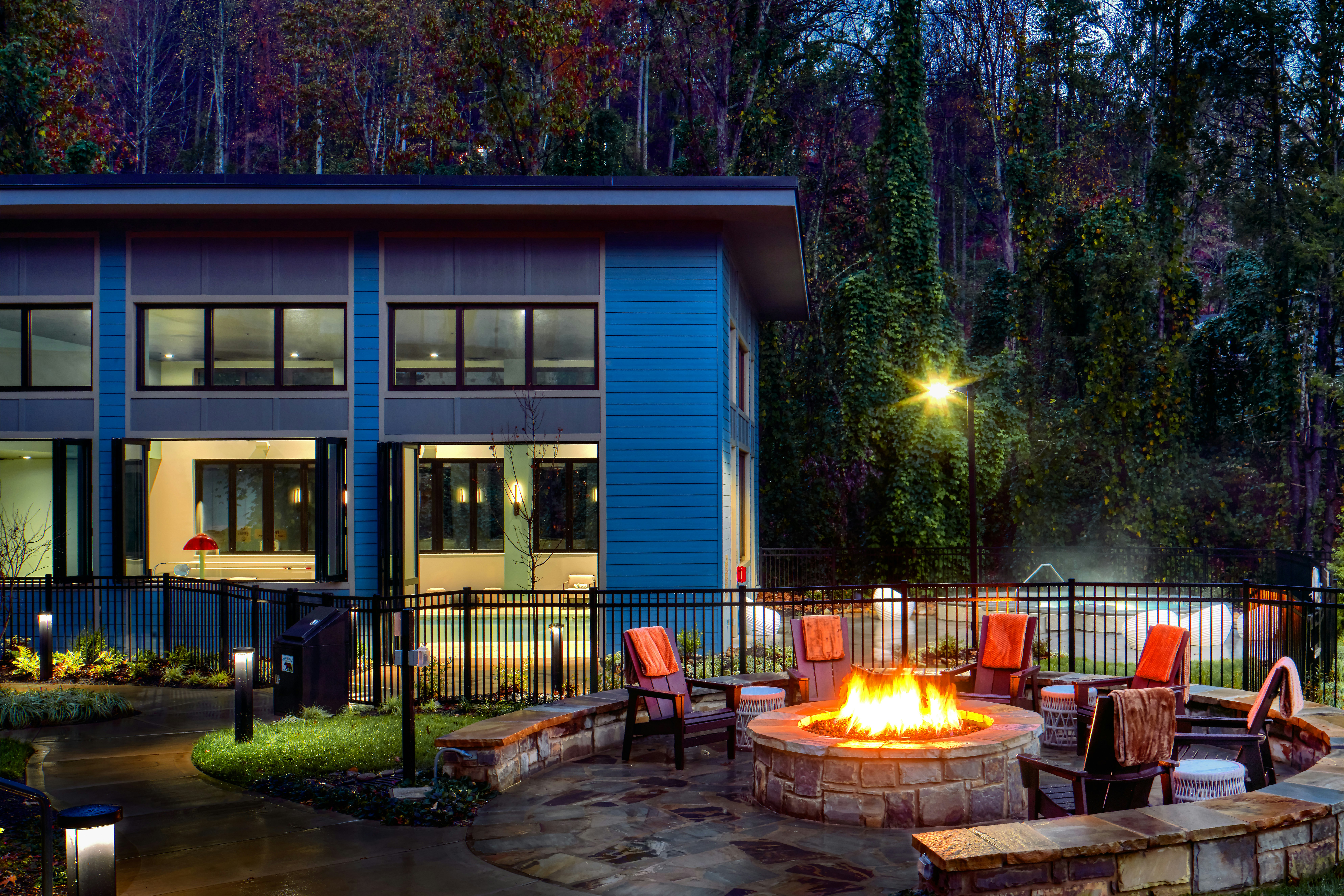 Embassy Suites by Hilton Gatlinburg Resort 6/55