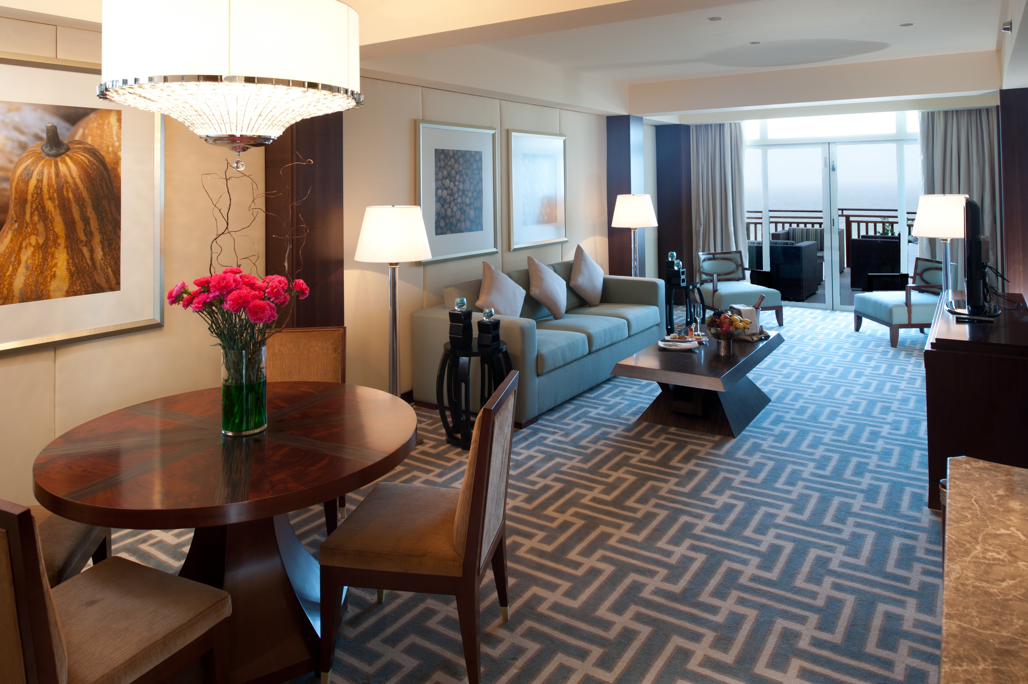 Crowne Plaza Duqm 30/50