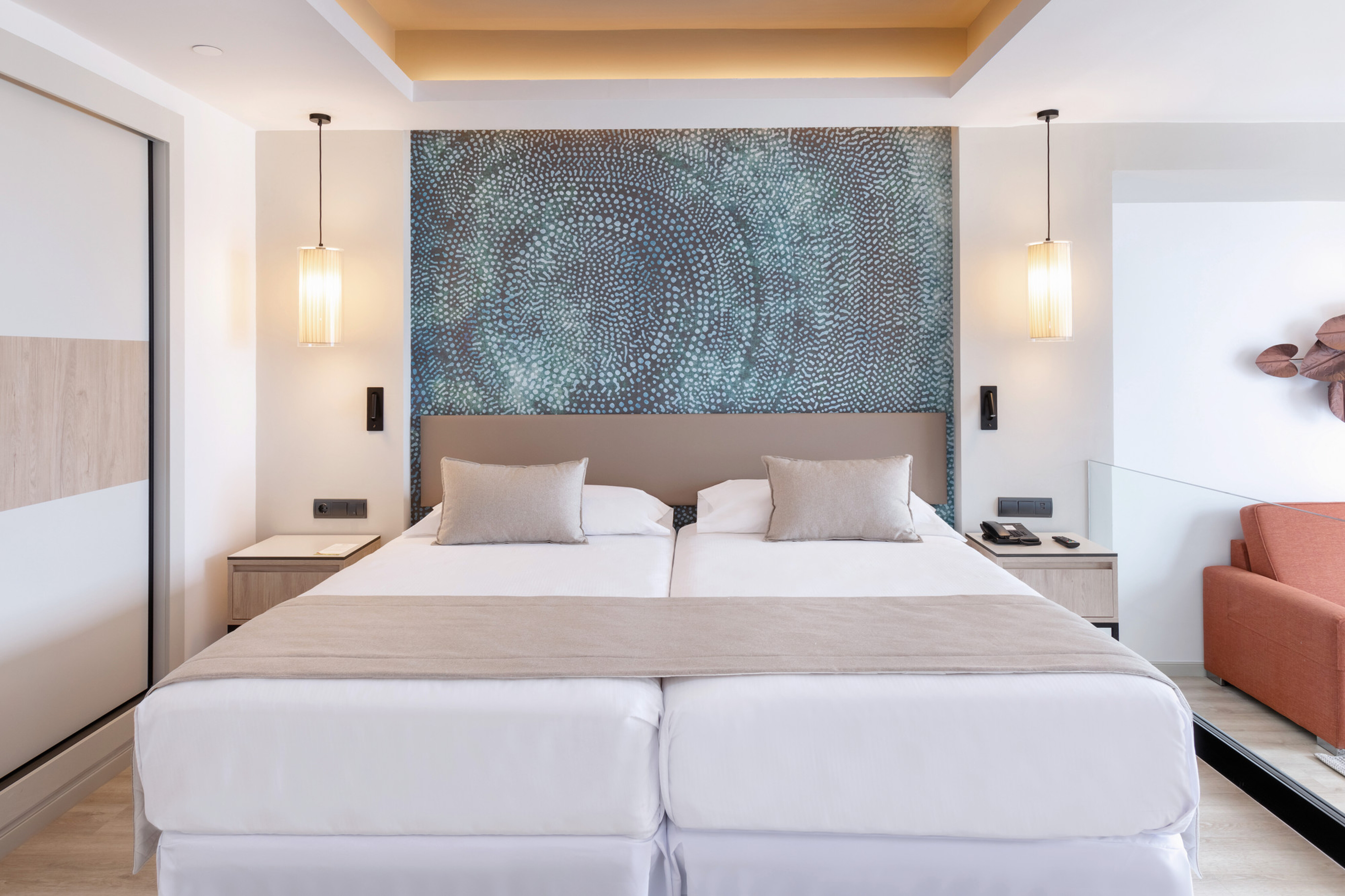 غرفة مزدوجة بإطلالة جزئية على البحر، Hotel RIU Palace Jandia 2/3