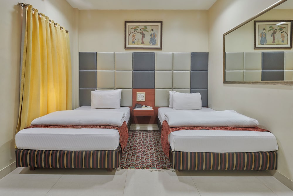 Hotel Elphinstone Annexe 16/53