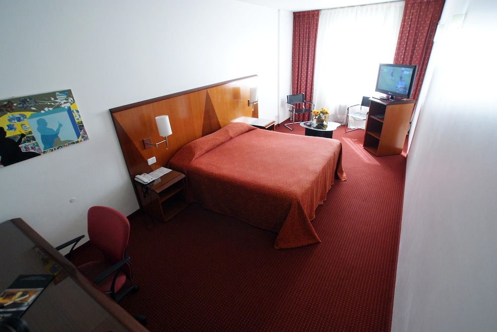 Cristal Palace Hotel 13/36