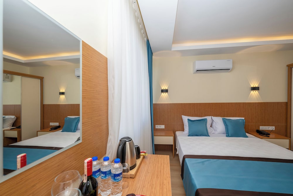 Diamond luxury Hotel 14/37