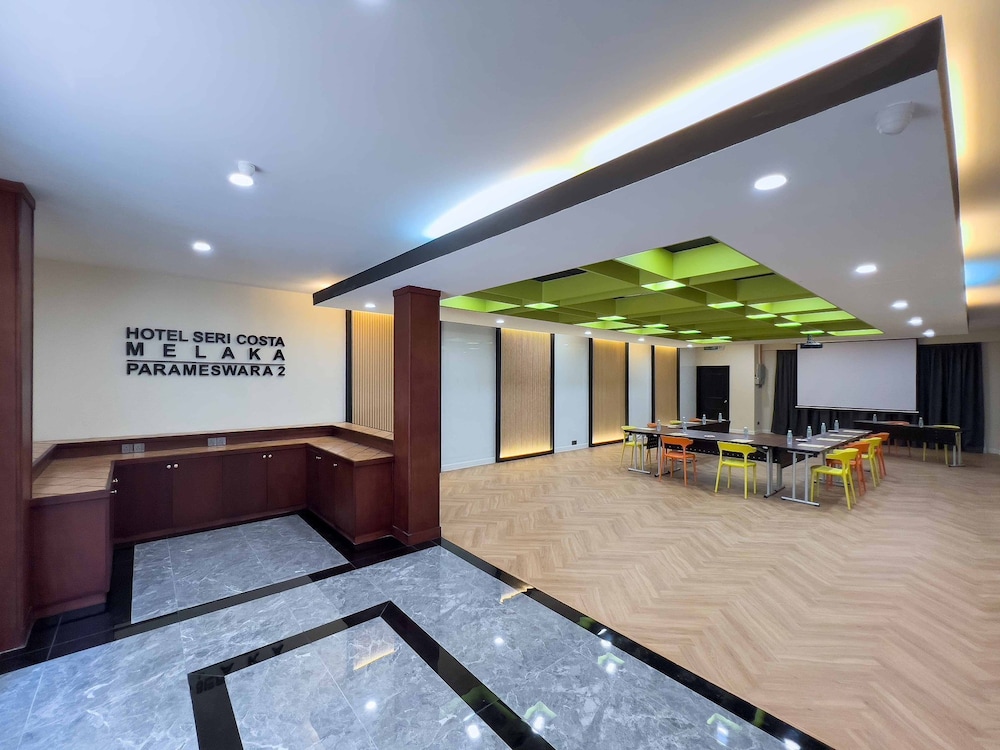 Seri Costa Hotel 7/50