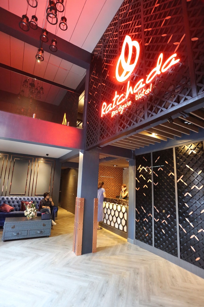 Ratchada Boutique 9/50