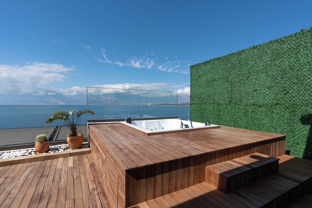 Perge Hotels - Adult Only 18 Plus 25/50