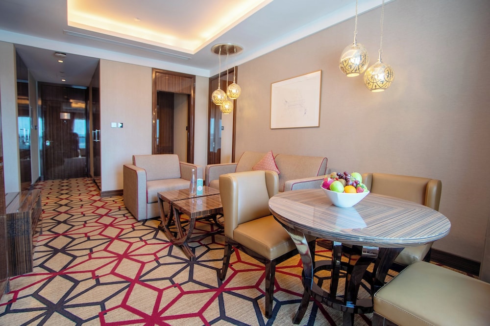 Naumi Hotel Dubai 62/68
