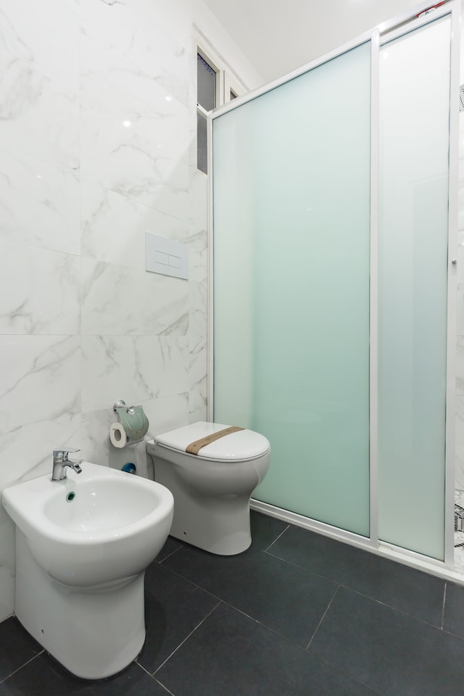 Hotel Bella Napoli Suites 63/67