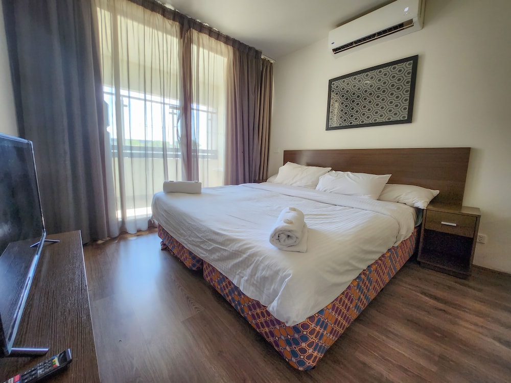 Exodus Dandenong Apartment Hotel 5/50