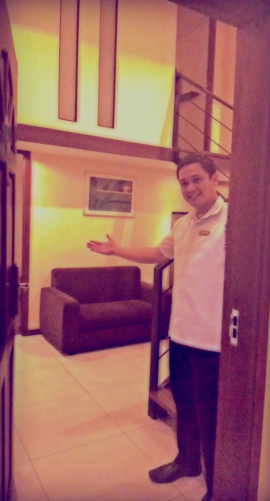 Fersal Hotel Kalayaan 47/63