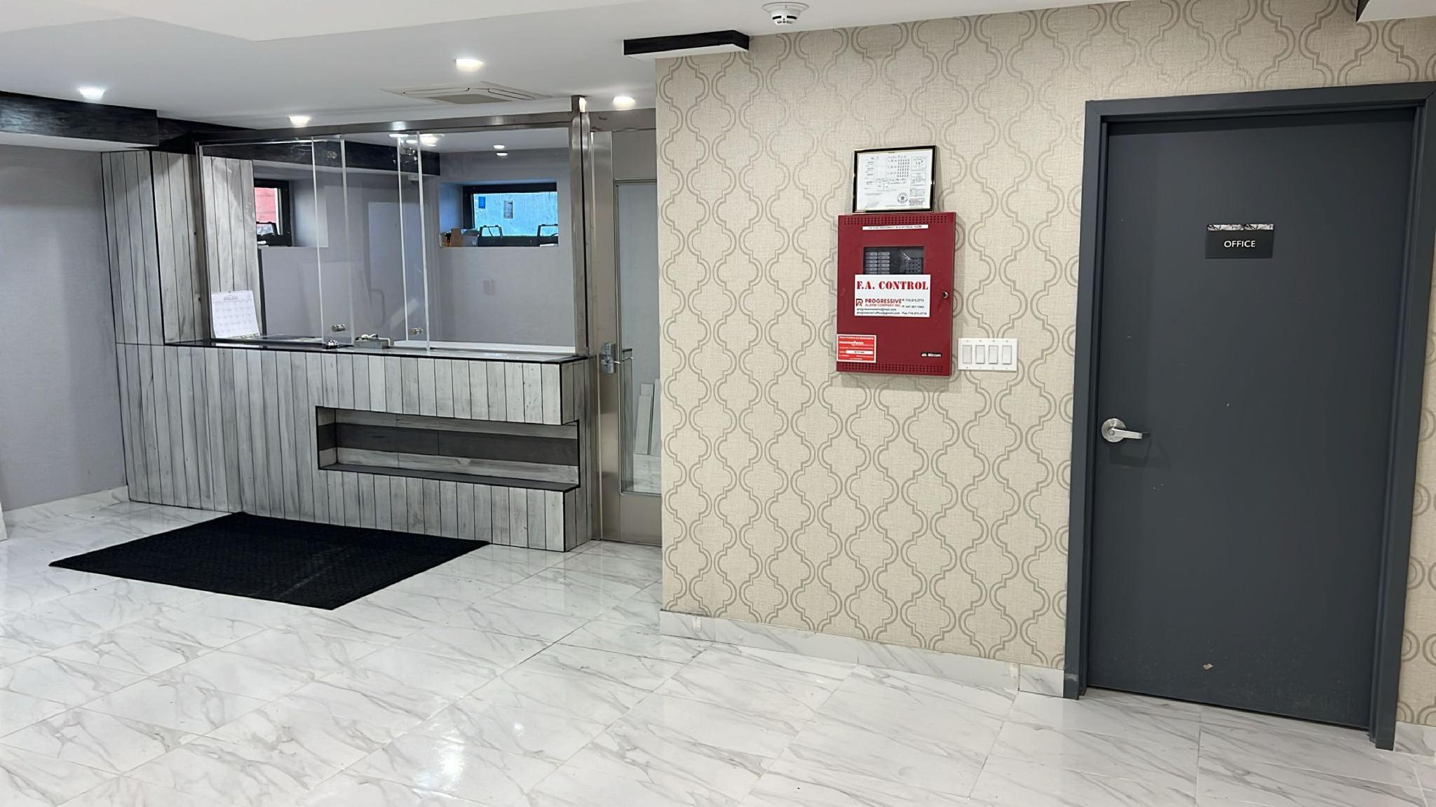 Hotel Fuego Bronx 2/15