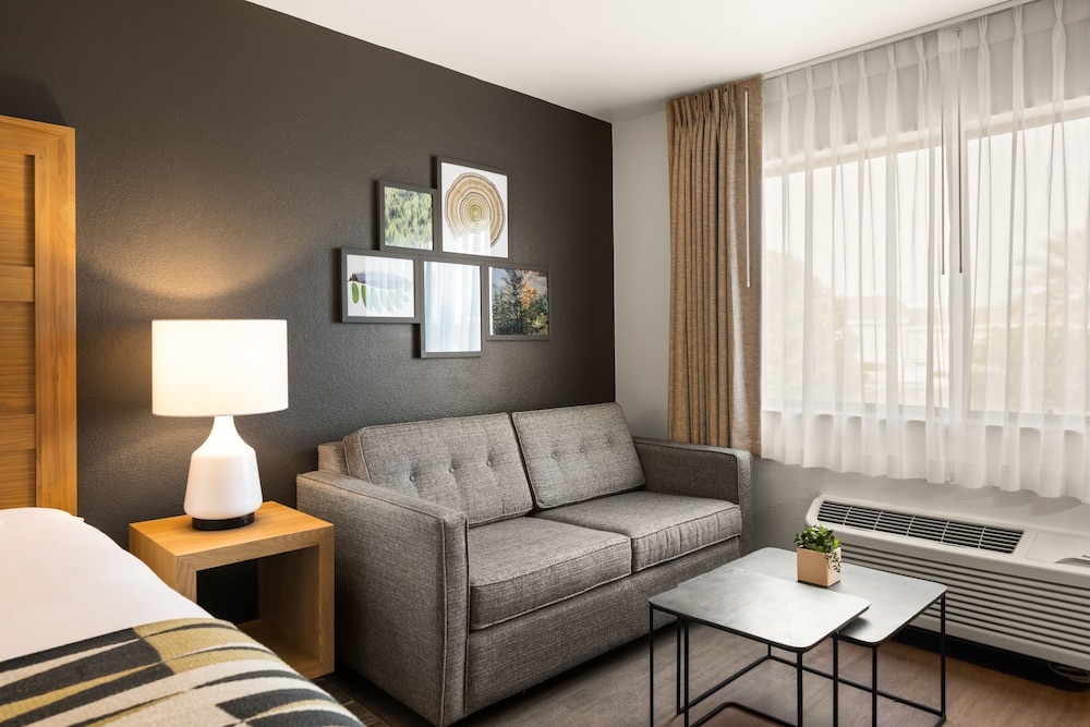 Oxford Suites Redding 41/64
