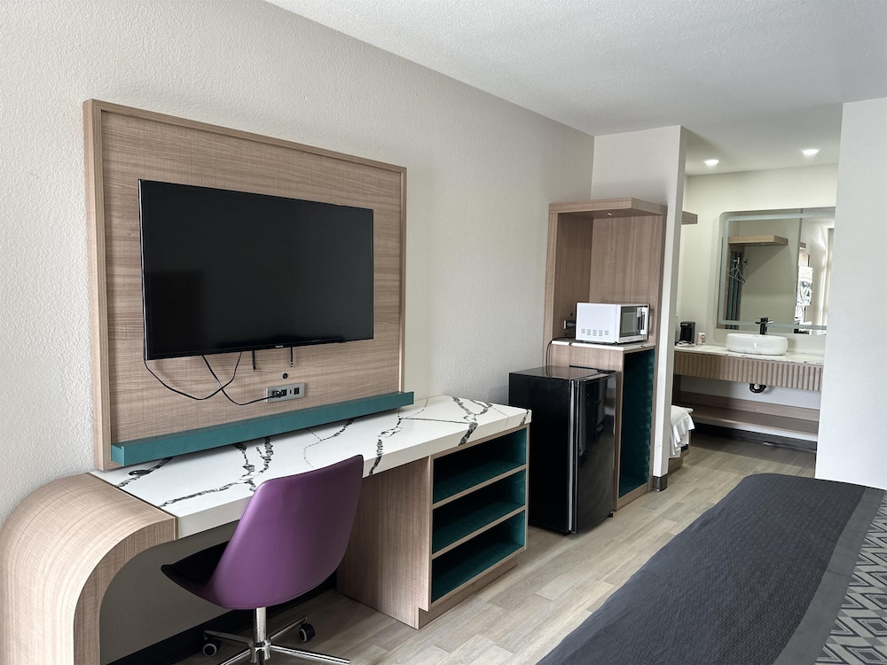 Americas Best Value Inn Pico Rivera Los Angeles E 22/28