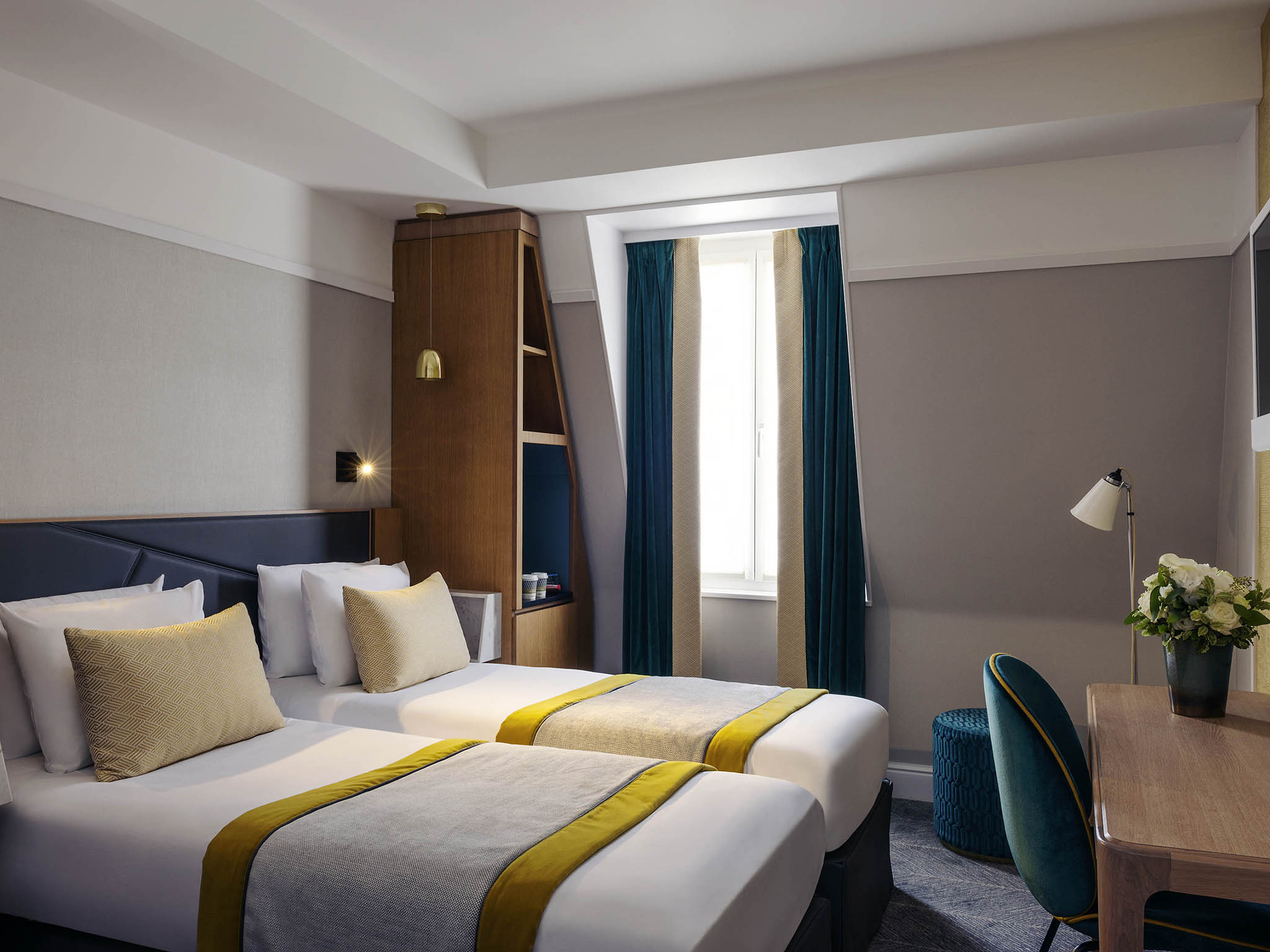 CLASSIC, DOUBLE OR TWIN BED