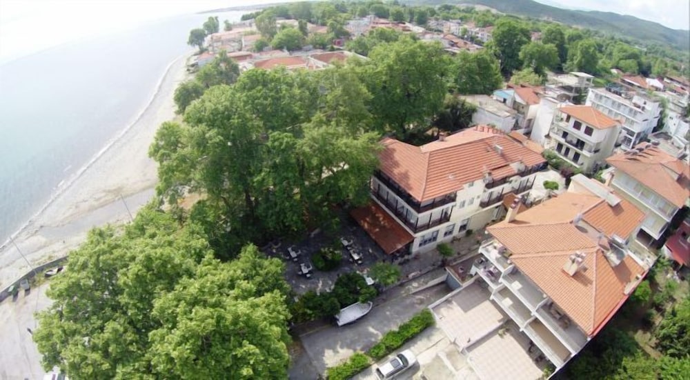 Morfeas Hotel 49/50