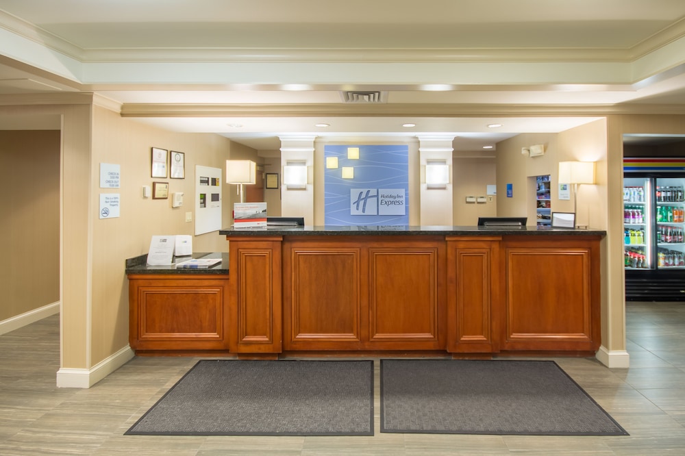 Holiday Inn Express Hotel And Suites Auburn 4/42