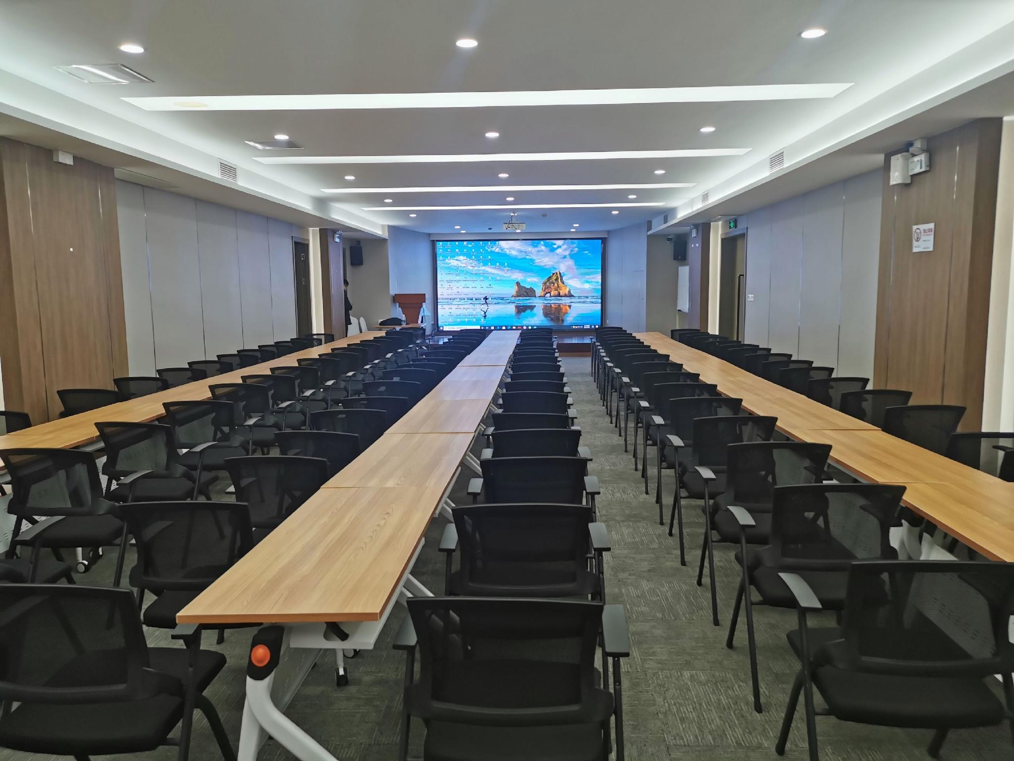 Vienna Hotel (Shanghai Jing'an Gaoping Road) 38/44