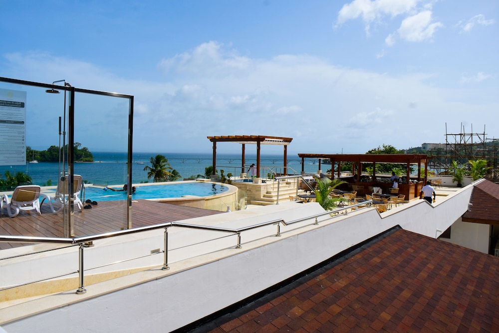 Hacienda Samana Bay 67/71