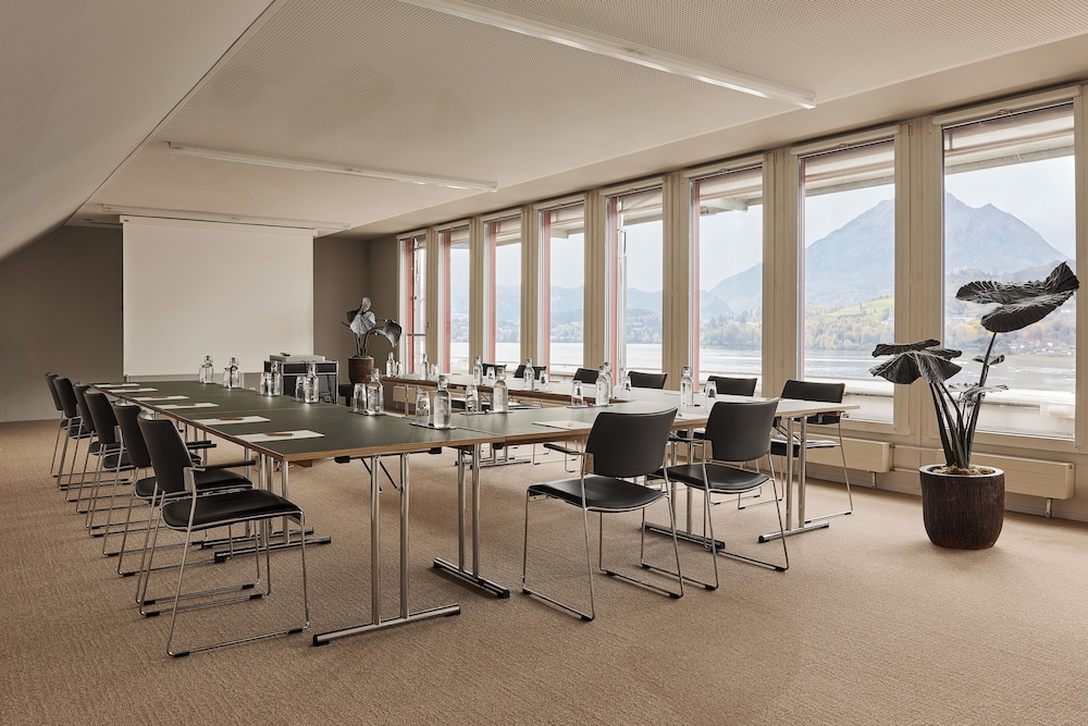 Hermitage Lake Lucerne - Beach Club & Lifestyle Hotel 46/74