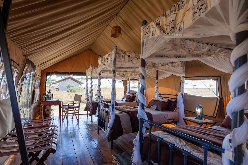 Mawe Luxury Tented Camp 26/50