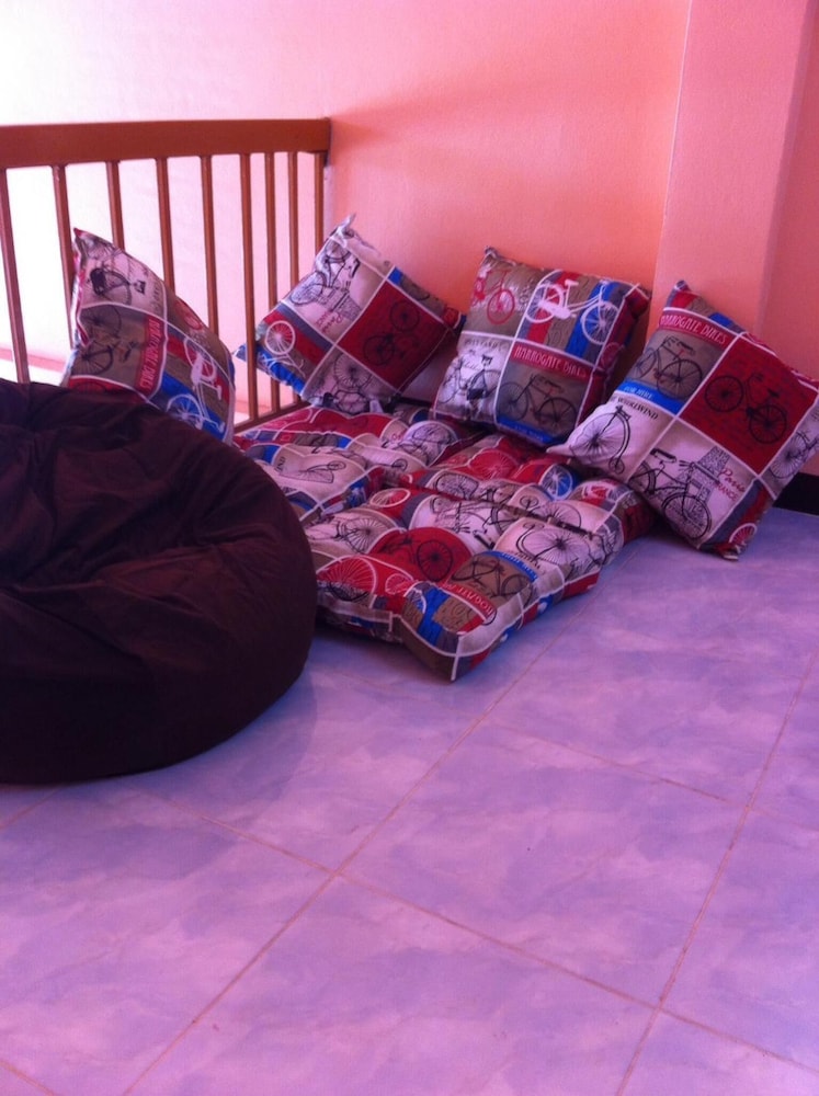 Karma Home Hostel 24/50