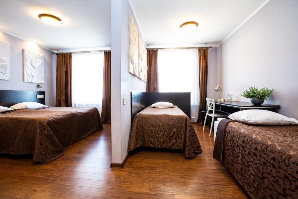 Primo Hotel 24/69