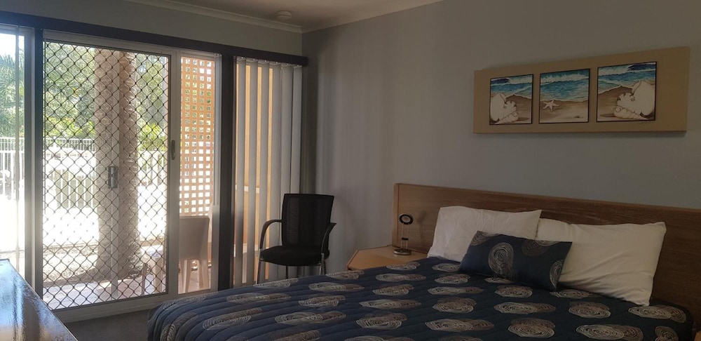 Rainbow Sands Resort 6/29