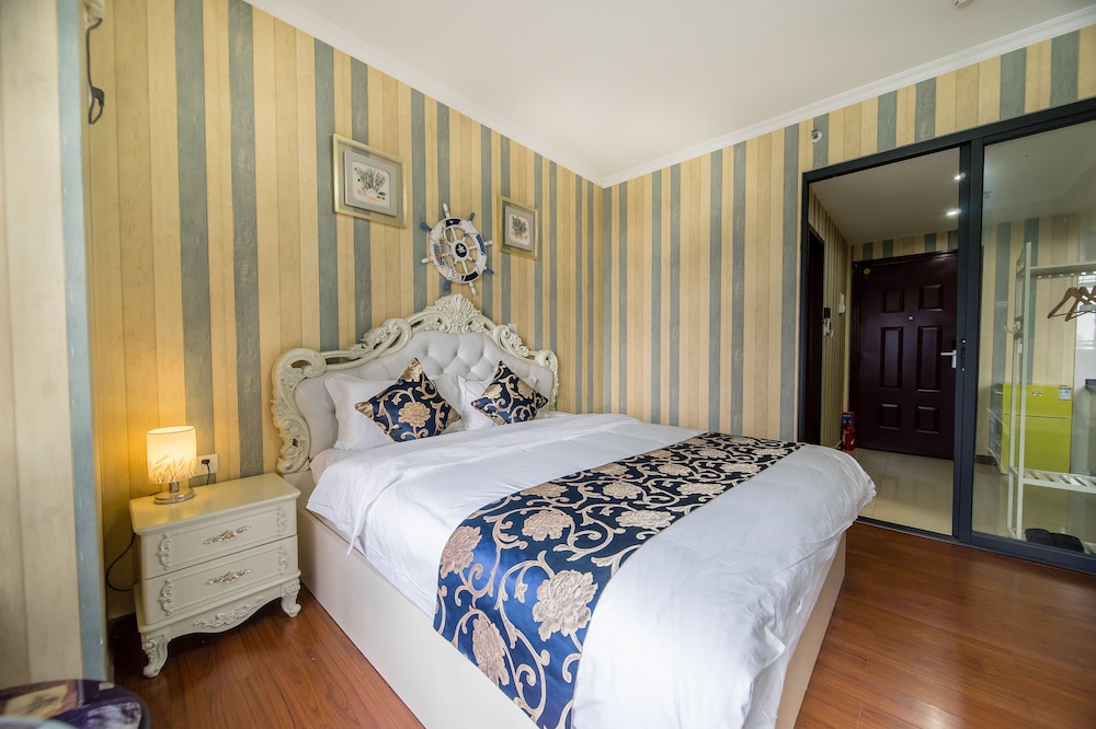Xingyu Legend Service Apartment 15/49